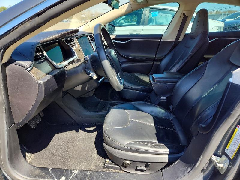 48944606 :رقم المزاد ، 5YJSA1CN3DFP03442 vin ، 2013 Tesla Model S مزاد بيع