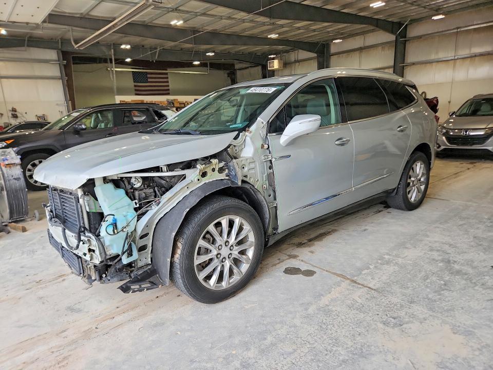 48410776 :رقم المزاد ، 5GAEVBKW9JJ205818 vin ، 2018 Buick Enclave مزاد بيع