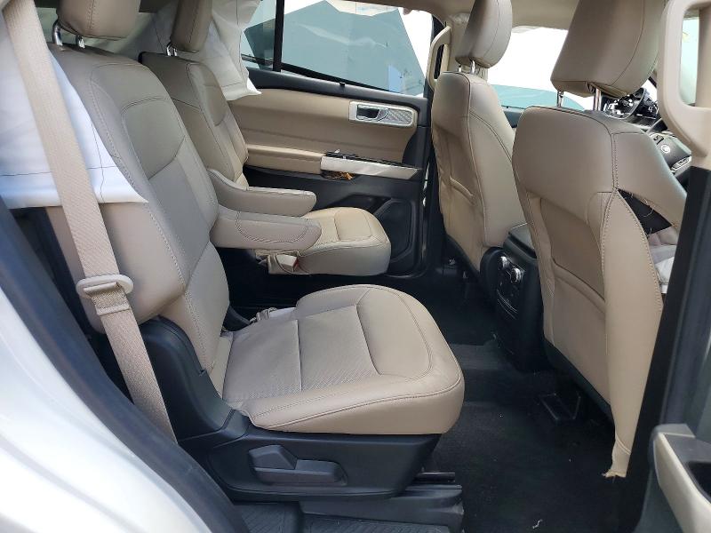 Продажа на аукционе авто 2022 Ford Explorer, vin: 1FMSK7FH3NGC21336, номер лота: 49147746