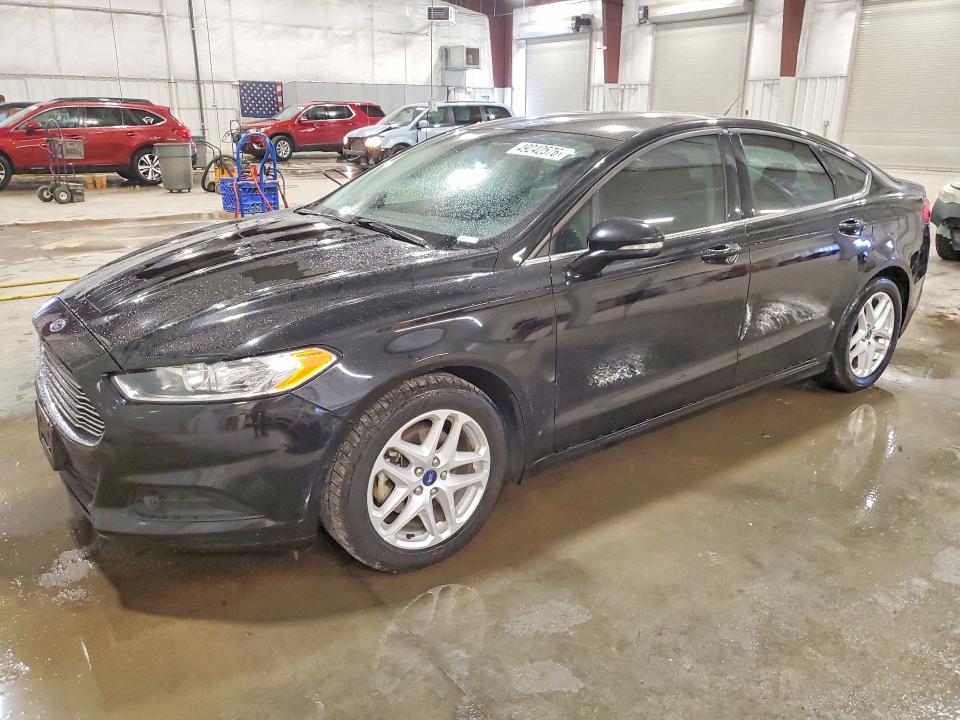 49242576 :رقم المزاد ، 3FA6P0HD7GR246797 vin ، 2016 Ford Fusion مزاد بيع