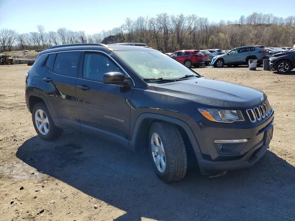 48947586 :رقم المزاد ، 3C4NJDBB8MT501607 vin ، 2021 Jeep Compass مزاد بيع