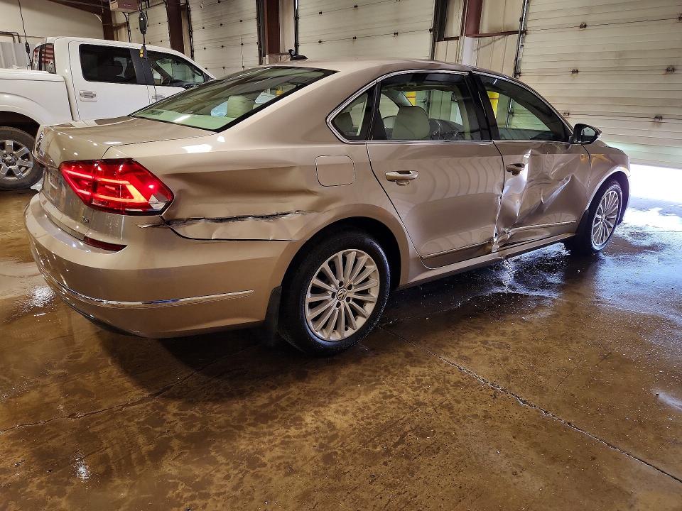 2016 Volkswagen Passat მანქანა იყიდება აუქციონზე, vin: 1VWBT7A32GC047974, აუქციონის ნომერი: 50050546