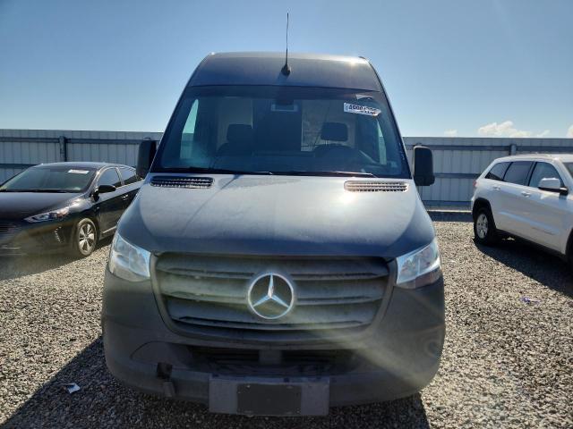 49991736 :رقم المزاد ، WD4PF1CD1KP129074 vin ، 2019 Mercedes Benz Sprinter مزاد بيع