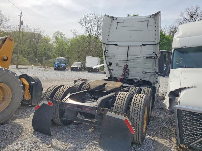 2017 Volvo Vnl მანქანა იყიდება აუქციონზე, vin: 4V4NC9TH2HN988274, აუქციონის ნომერი: 49796986