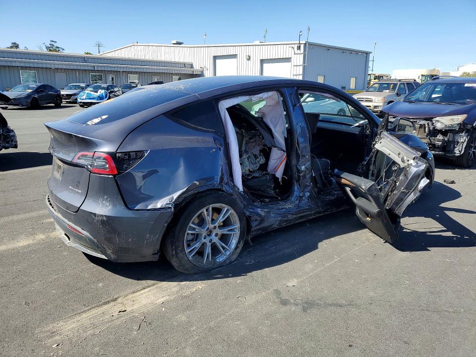 Продаж на аукціоні авто 2023 Tesla Model Y, vin: 7SAYGDEE9PF870371, номер лоту: 49866666