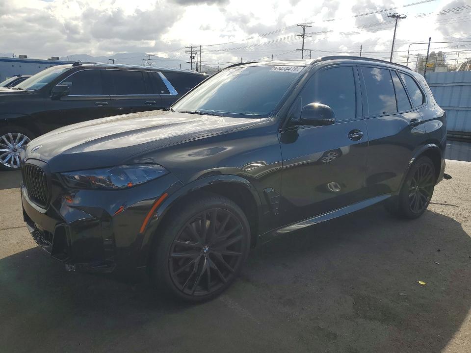 51479416 :رقم المزاد ، 5UX13EU07R9V68322 vin ، 2024 Bmw X5 مزاد بيع