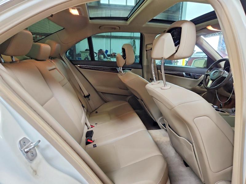 Продажа на аукционе авто 2012 Mercedes-benz C, vin: WDDGF8BBXCA710862, номер лота: 51216846