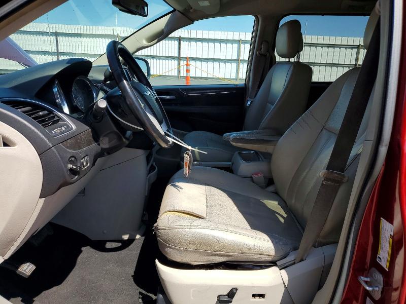 2015 Chrysler Town & Country მანქანა იყიდება აუქციონზე, vin: 2C4RC1BG2FR626999, აუქციონის ნომერი: 51038646