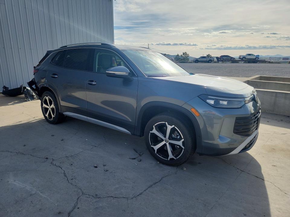 49303816 :رقم المزاد ، 3VVER7RM0TM064858 vin ، 2026 Volkswagen Tiguan مزاد بيع