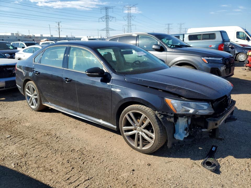 49163336 :رقم المزاد ، 1VWAA7A34JC039366 vin ، 2018 Volkswagen Passat مزاد بيع