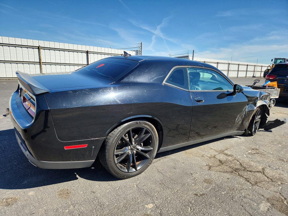 51001486 :رقم المزاد ، 2C3CDZAG8GH264515 vin ، 2016 Dodge Challenger مزاد بيع