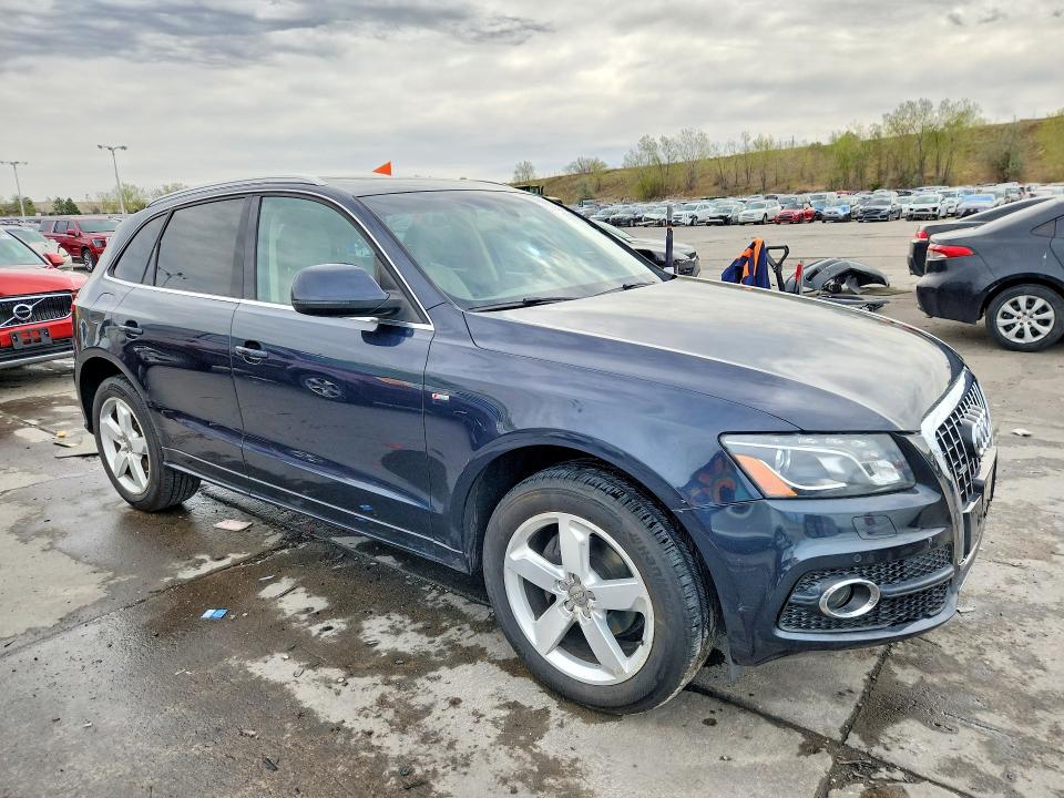 50995566 :رقم المزاد ، WA1DKAFP4CA048700 vin ، 2012 Audi Q5 مزاد بيع