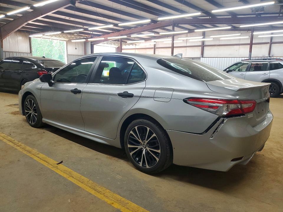 49708226 :رقم المزاد ، 4T1B11HK3KU785347 vin ، 2019 Toyota Camry مزاد بيع