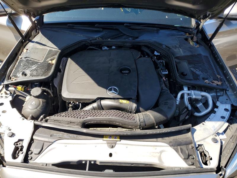 48897066 :رقم المزاد ، 55SWF8EB8KU299922 vin ، 2019 Mercedes-benz C مزاد بيع