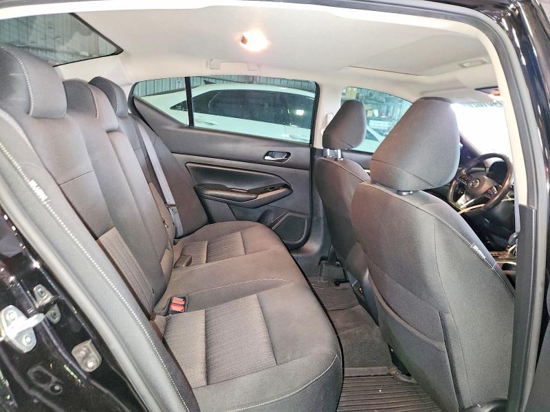 51461626 :رقم المزاد ، 1N4BL4DV5NN309783 vin ، 2022 Nissan Altima مزاد بيع