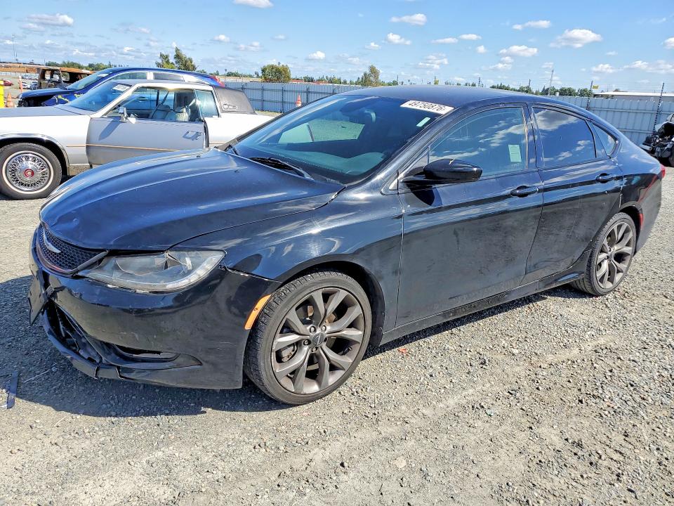 49750876 :رقم المزاد ، 1C3CCCBB1FN698025 vin ، 2015 Chrysler 200 4d C مزاد بيع