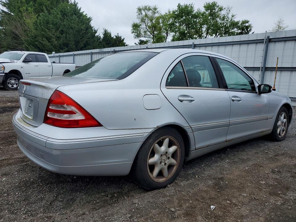 Aukcja sprzedaży 2004 Mercedes Benz C, vin: WDBRF61J44E015303, numer aukcji: 51632276
