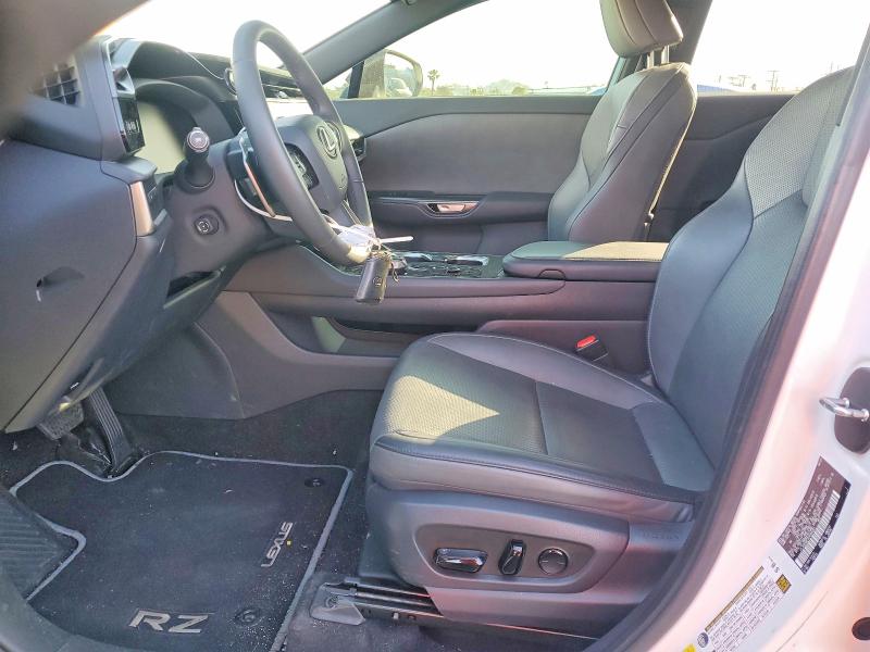 51497896 :رقم المزاد ، JTJABABB2RA004381 vin ، 2024 Lexus Rz مزاد بيع