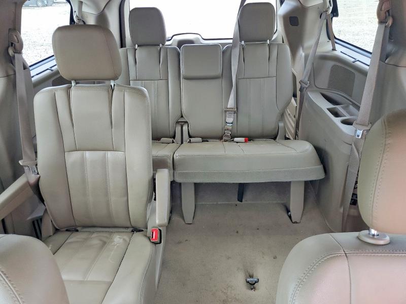 2015 Chrysler Town & Country მანქანა იყიდება აუქციონზე, vin: 2C4RC1BG6FR754646, აუქციონის ნომერი: 49562006