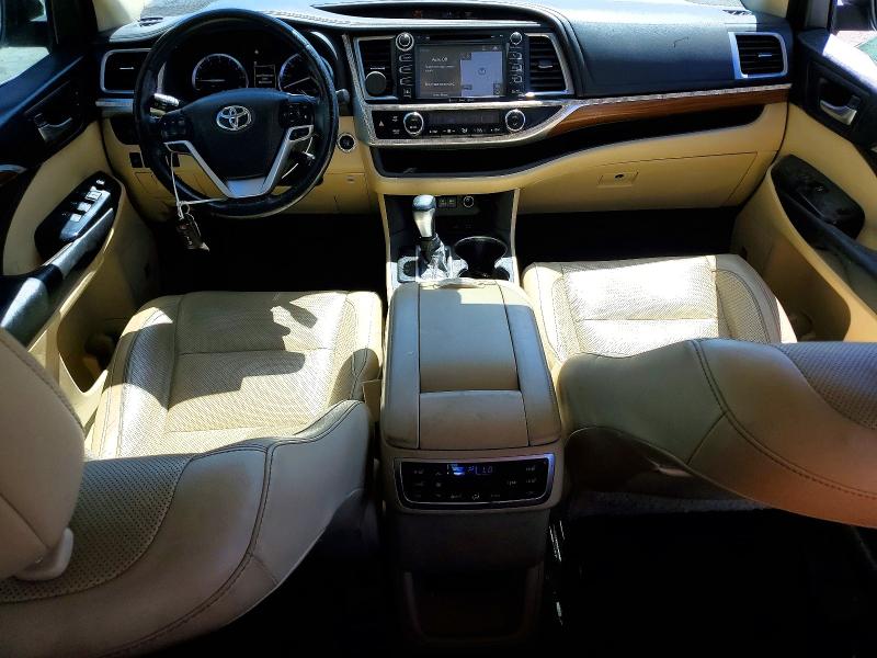 2018 Toyota Highlander მანქანა იყიდება აუქციონზე, vin: 5TDDZRFH7JS861702, აუქციონის ნომერი: 48695506