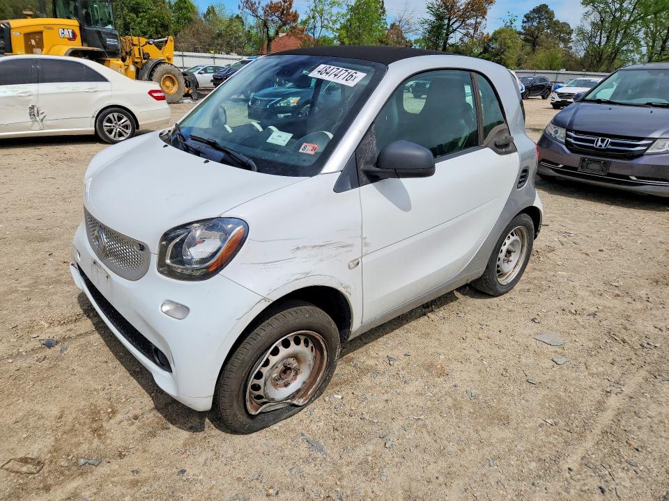 Продаж на аукціоні авто 2017 Smart Fortwo, vin: WMEFJ5DAXHK170908, номер лоту: 48474716