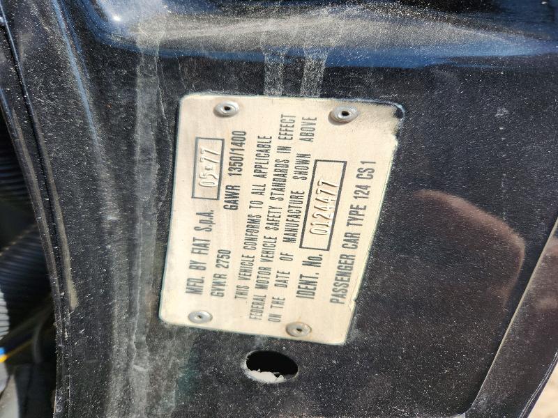49011016 :رقم المزاد ، 124CS10124477 vin ، 1977 Fiat 124 Spider مزاد بيع
