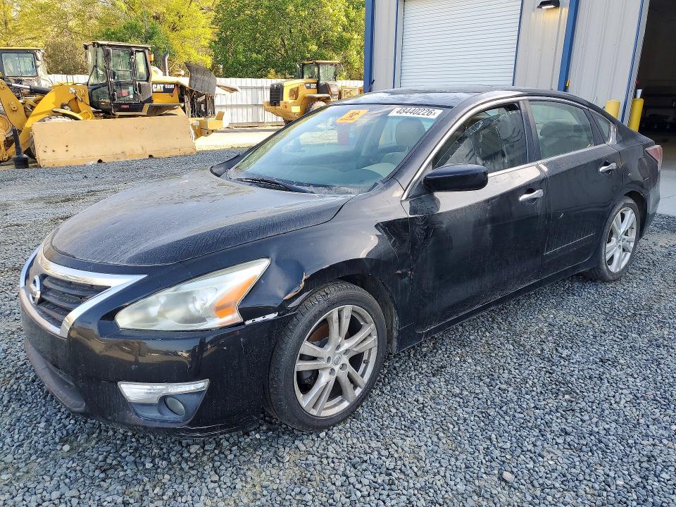 48440226 :رقم المزاد ، 1N4BL3AP2FC102443 vin ، 2015 Nissan Altima 3. مزاد بيع