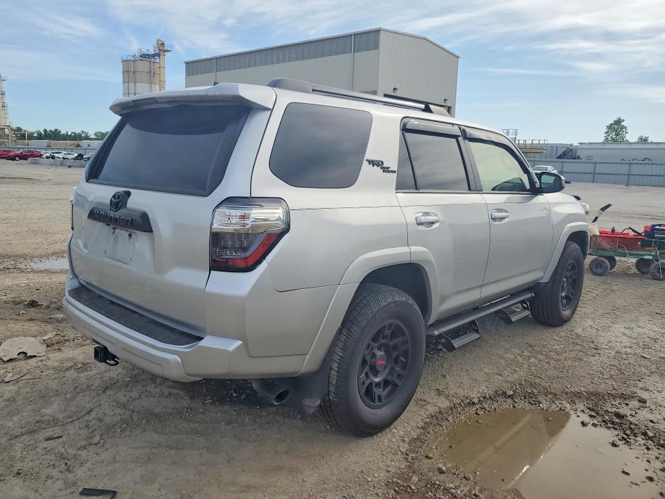 51411736 :رقم المزاد ، JTEPU5JR1M5941345 vin ، 2021 Toyota 4runner مزاد بيع