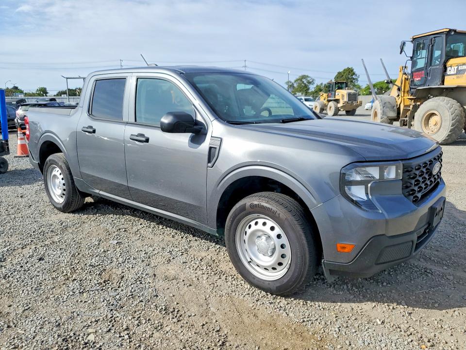 50645226 :رقم المزاد ، 3FTTW8A31SRA83122 vin ، 2025 Ford Maverick مزاد بيع