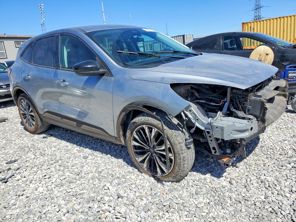 2021 Ford Escape მანქანა იყიდება აუქციონზე, vin: 1FMCU9G65MUA94550, აუქციონის ნომერი: 49831136