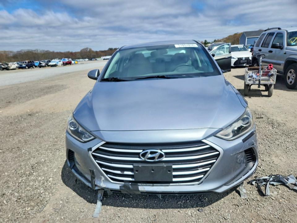 2017 Hyundai Elantra მანქანა იყიდება აუქციონზე, vin: 5NPD84LF5HH003296, აუქციონის ნომერი: 51851836
