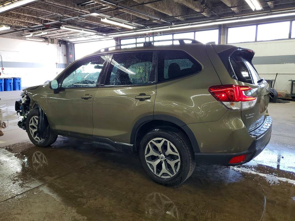 Продаж на аукціоні авто 2023 Subaru Forester, vin: JF2SKAEC0PH425498, номер лоту: 47951766