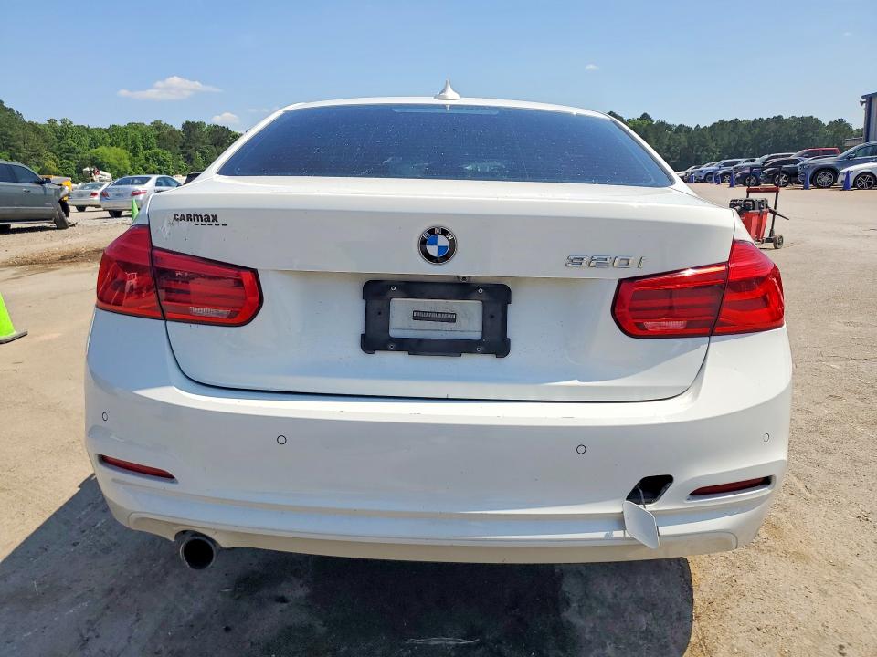 Продаж на аукціоні авто 2016 Bmw 320, vin: WBA8E1G59GNU12293, номер лоту: 51122316