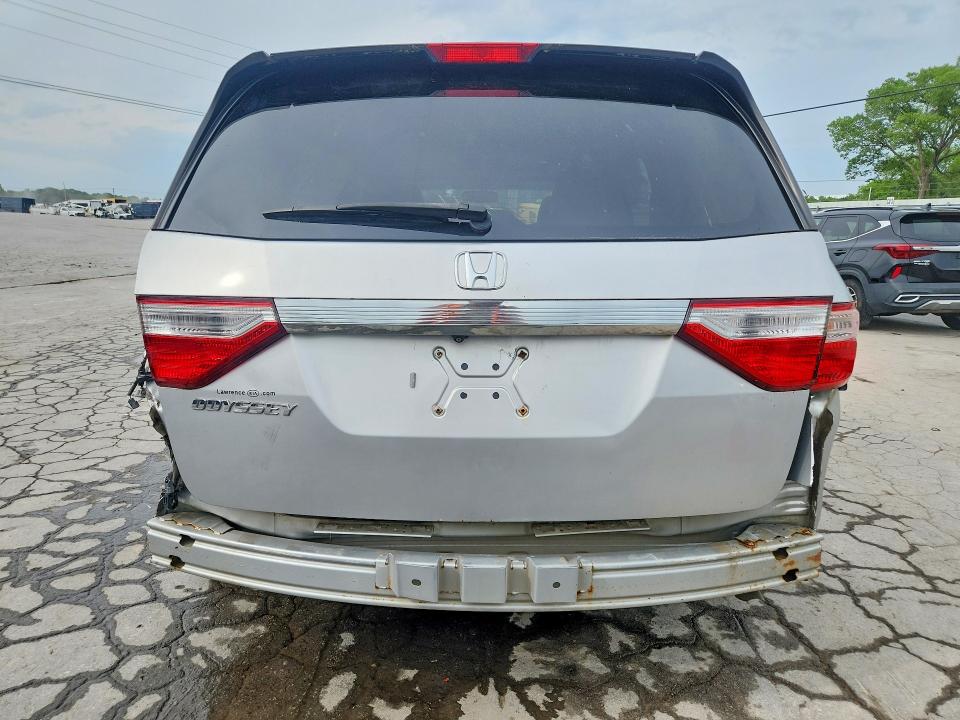 51071846 :رقم المزاد ، 5FNRL5H61BB103307 vin ، 2011 Honda Odyssey مزاد بيع