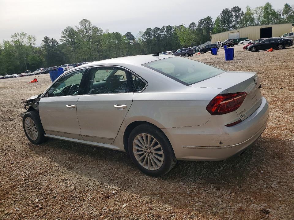 2017 Volkswagen Passat მანქანა იყიდება აუქციონზე, vin: 1VWBT7A38HC053120, აუქციონის ნომერი: 48463286
