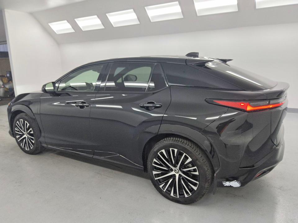 Продаж на аукціоні авто 2023 Lexus Rz 450e, vin: JTJAAAAB7PA005401, номер лоту: 48022626