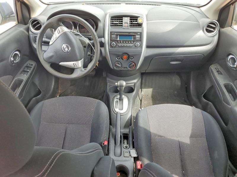 50418076 :رقم المزاد ، 3N1CN7AP7FL827317 vin ، 2015 Nissan Versa مزاد بيع