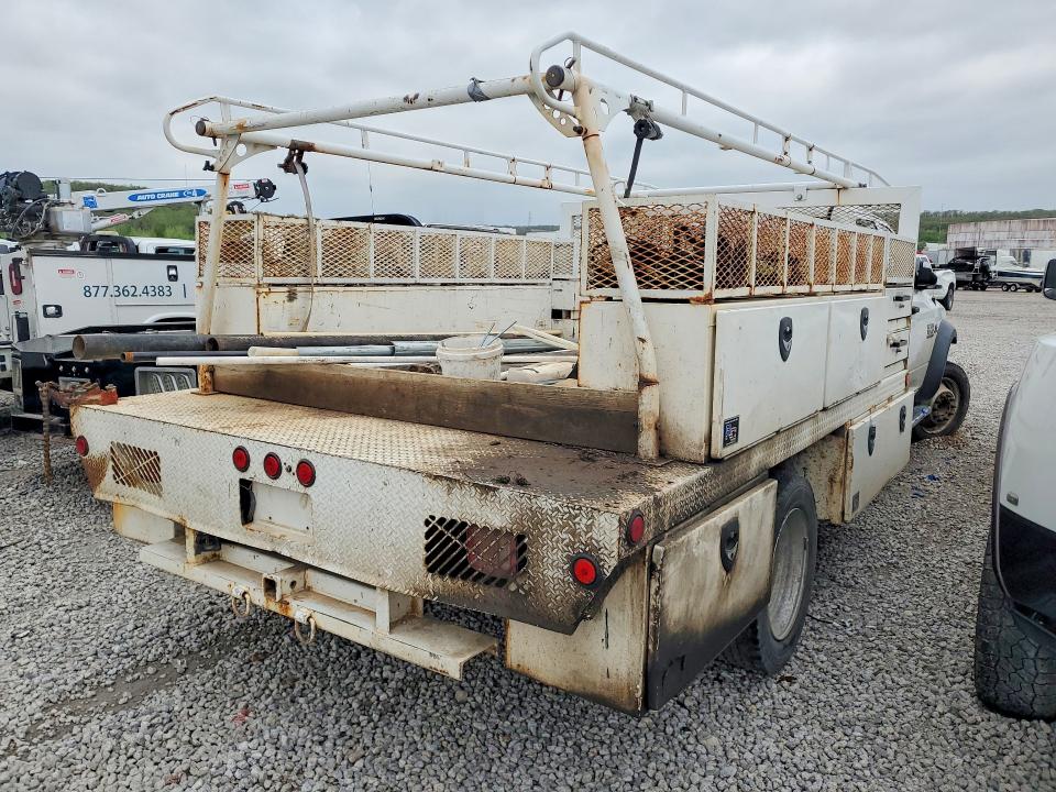 41699536 :رقم المزاد ، 3C7WRNFL7FG516765 vin ، 2015 Ram 5500 مزاد بيع