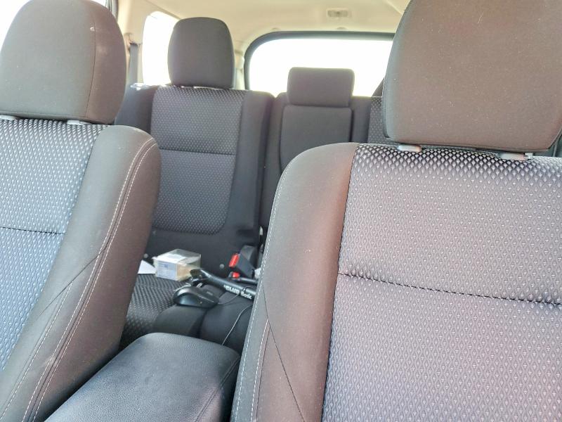Продаж на аукціоні авто 2018 Mitsubishi Outlander, vin: JA4AD3A39JJ003911, номер лоту: 49001056