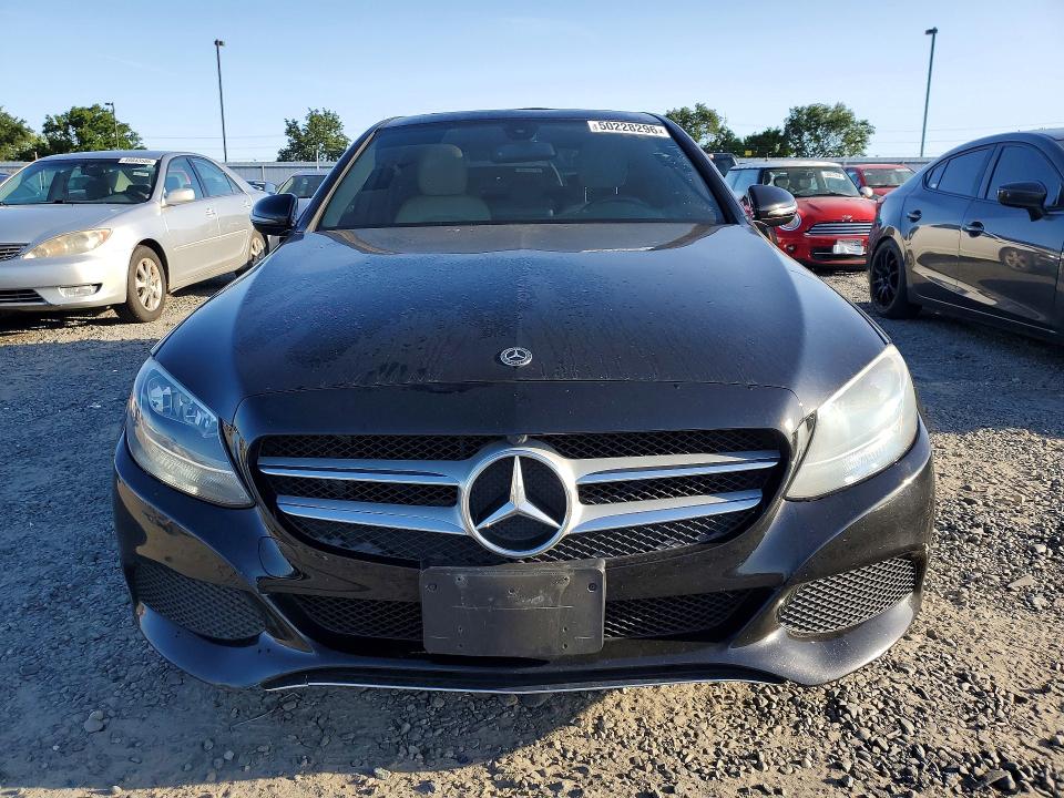 2018 Mercedes-benz C მანქანა იყიდება აუქციონზე, vin: 55SWF4JB9JU239113, აუქციონის ნომერი: 50228296