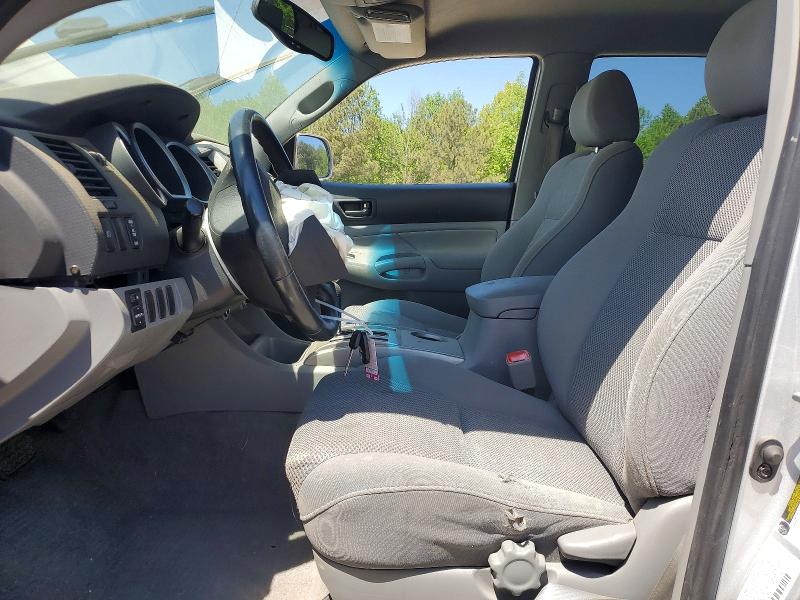 2005 Toyota Tacoma მანქანა იყიდება აუქციონზე, vin: 5TEKU72N75Z013351, აუქციონის ნომერი: 49318906