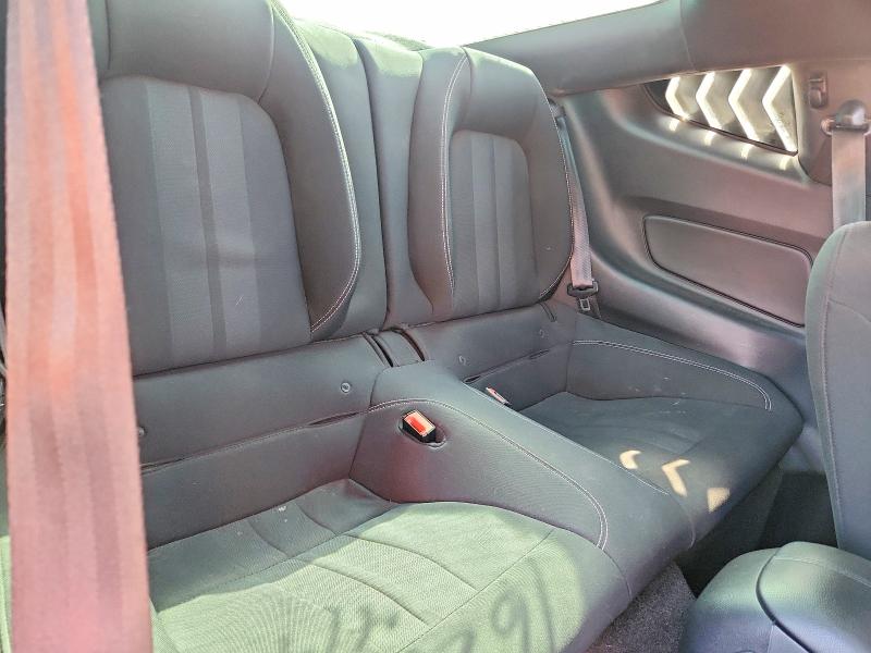 2018 Ford Mustang მანქანა იყიდება აუქციონზე, vin: 1FA6P8CF5J5162169, აუქციონის ნომერი: 51329526