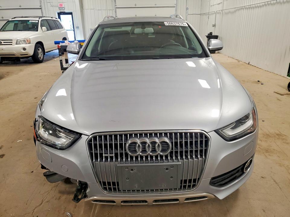 Продаж на аукціоні авто 2015 Audi A4 Allroad, vin: WA1TFAFL8FA107247, номер лоту: 50637676