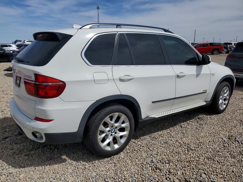 49928226 :رقم المزاد ، 5UXZV4C53D0B15058 vin ، 2013 Bmw X5 مزاد بيع