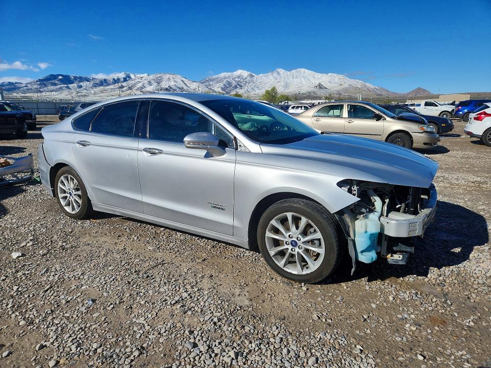 Продаж на аукціоні авто 2017 Ford Fusion, vin: 3FA6P0SU8HR105487, номер лоту: 48313766
