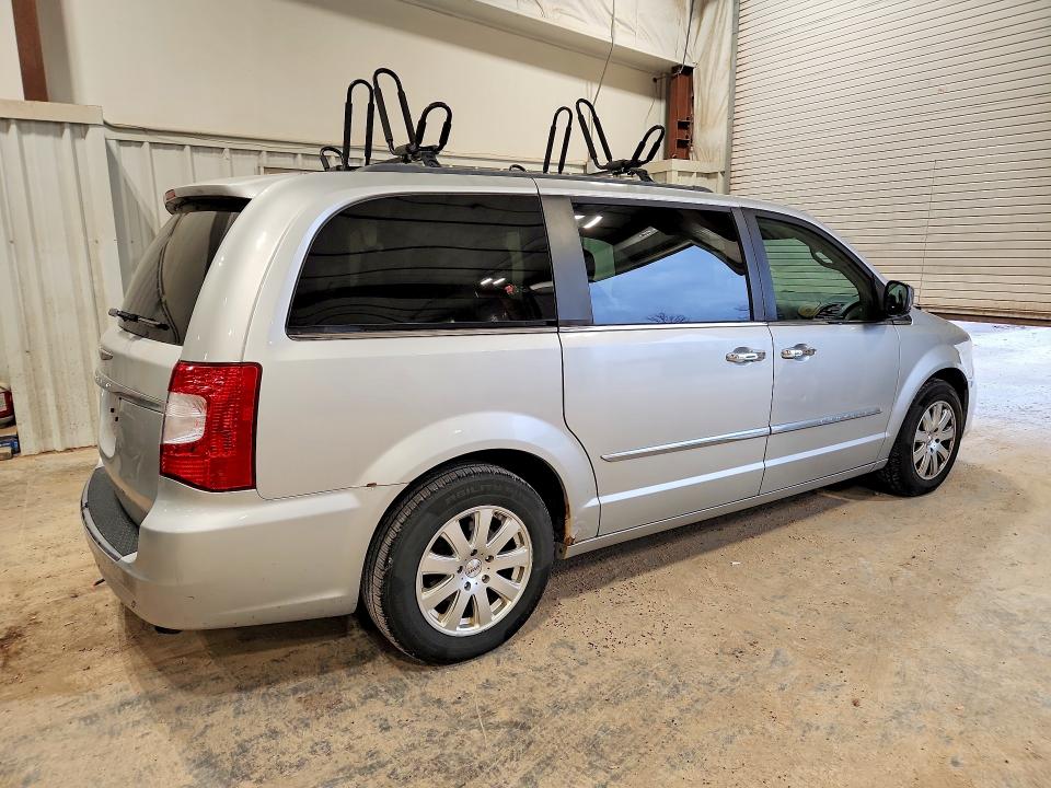 50497366 :رقم المزاد ، 2A4RR8DG1BR785568 vin ، 2011 Chrysler Town & Country مزاد بيع