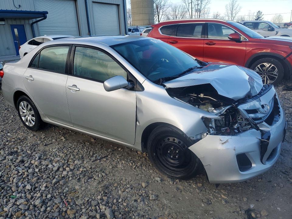 49018586 :رقم المزاد ، 5YFBU4EE9CP045537 vin ، 2012 Toyota Corolla مزاد بيع