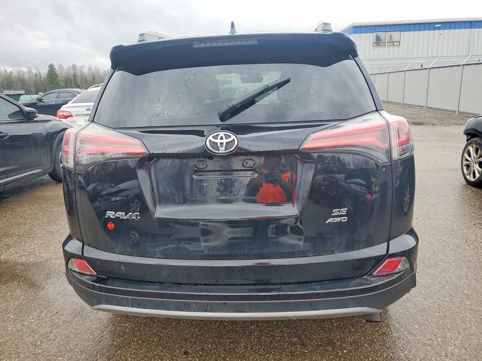 Продаж на аукціоні авто 2017 Toyota Rav4, vin: 2T3JFREV2HW570083, номер лоту: 46700116