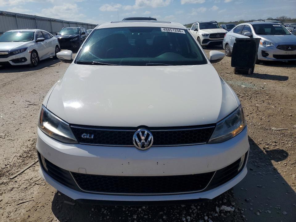 48851256 :رقم المزاد ، 3VW567AJ9CM409262 vin ، 2012 Volkswagen Jetta مزاد بيع