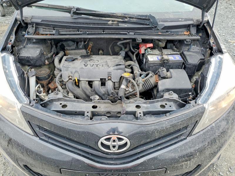 2014 Toyota Yaris მანქანა იყიდება აუქციონზე, vin: VNKKTUD32EA013692, აუქციონის ნომერი: 49875536